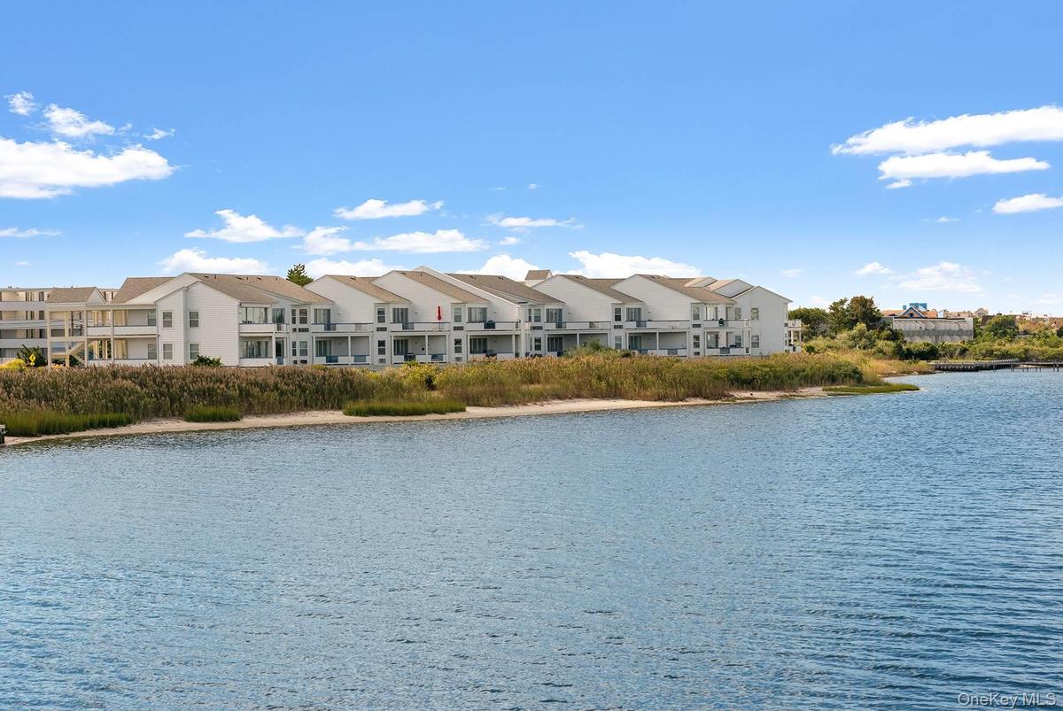 Bayfront Complex