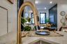 Luxury faucet