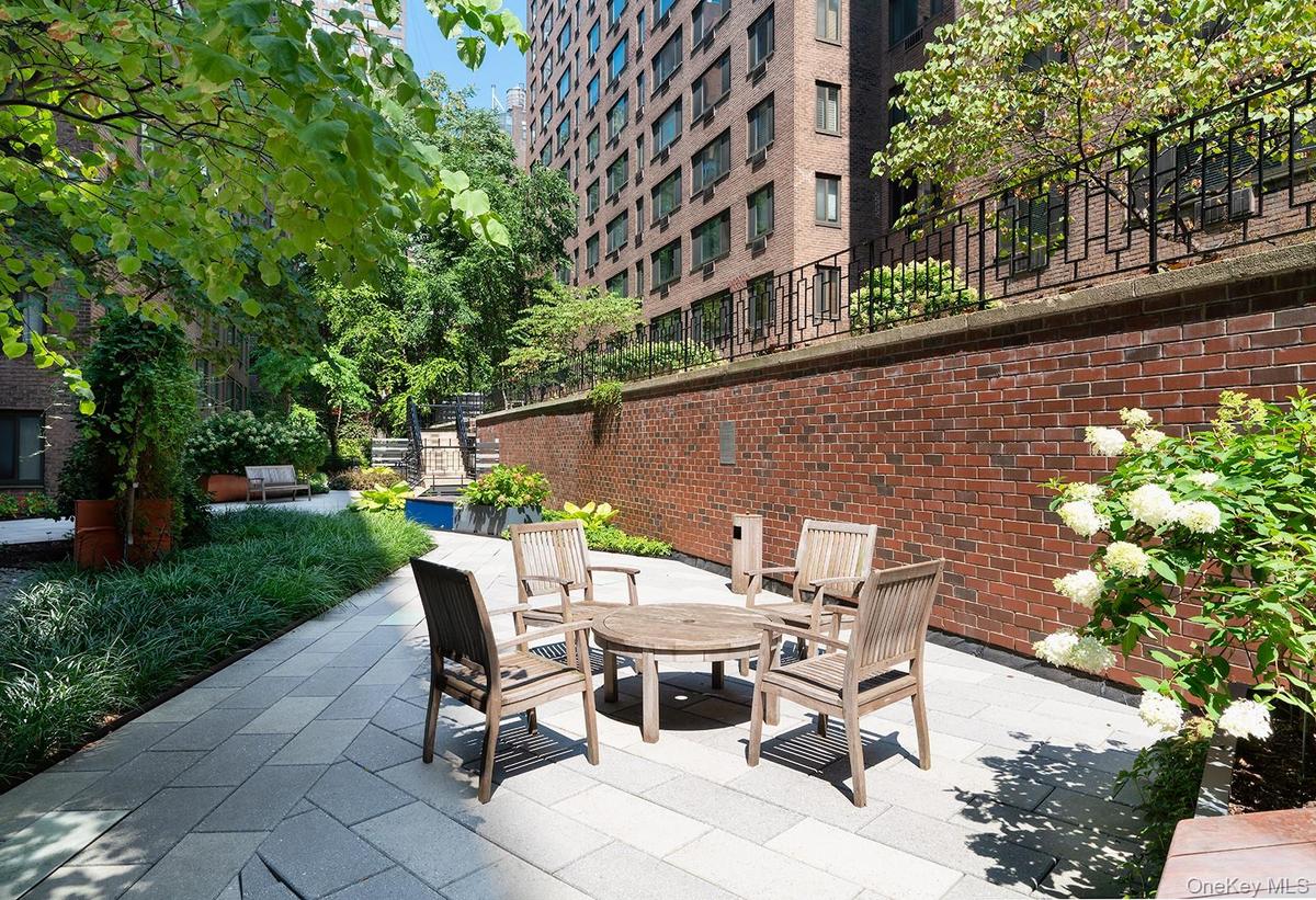 Residents' garden
