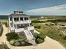 Meticulously kept with Large Driveway