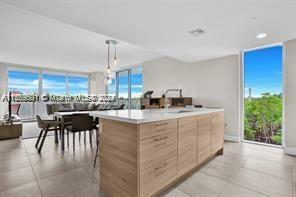 Kitchen - Nice Island with a sitting space