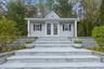 Poolhouse