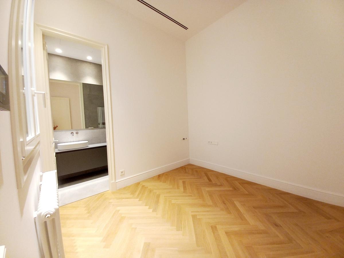 suite 1