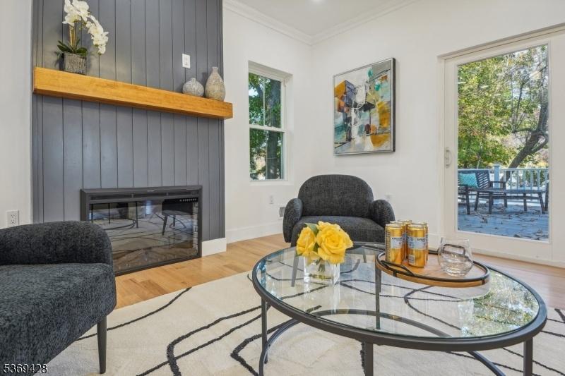 Family room-2