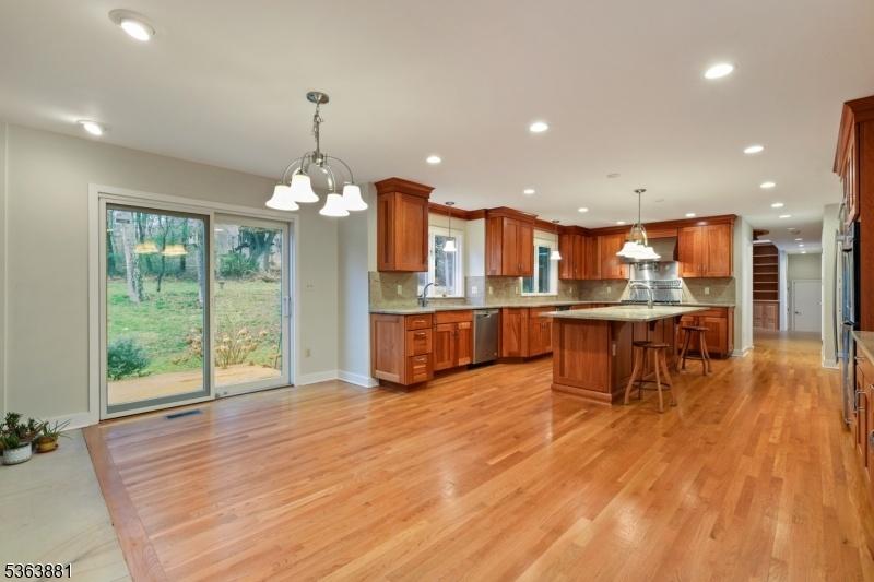 Large kitchen
