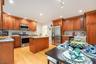 Eat in Kitchen w Dining