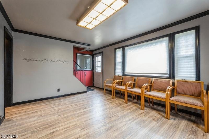 sitting area