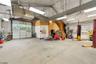 Body Shop Entrance Bay