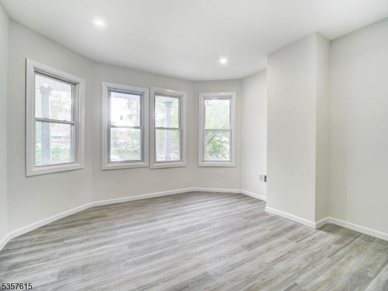 1st Flr Bedroom