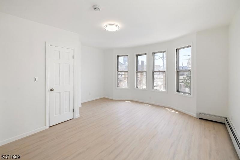 2nd Floor Living Room