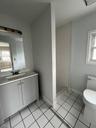 Bath 2nd fl