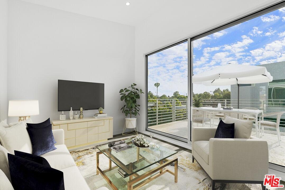 Property pictured is a mirror