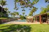 Pool & Outdoor Dining Area