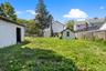 View of yard featuring an outbuilding