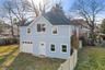 garage/carriage house