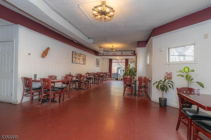 Dining 3