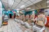 NAIL SALON
