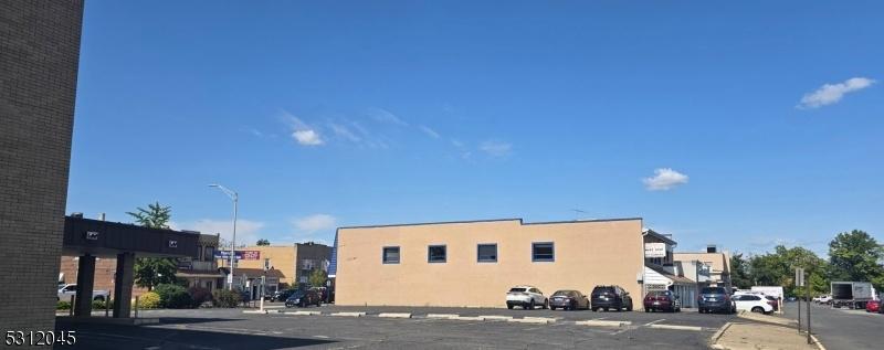 Parking lot