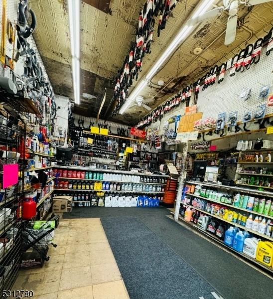 Store 3