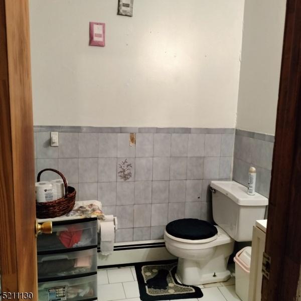 Bathroom - Apt 2