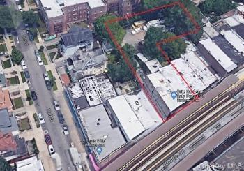 Map / location featuring property parcel outlined
