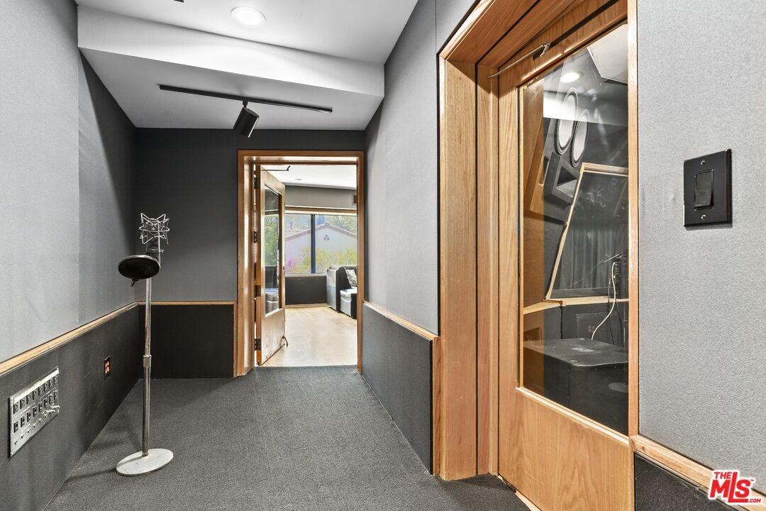 Sound Room