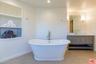 Master bedroom - bath tub.