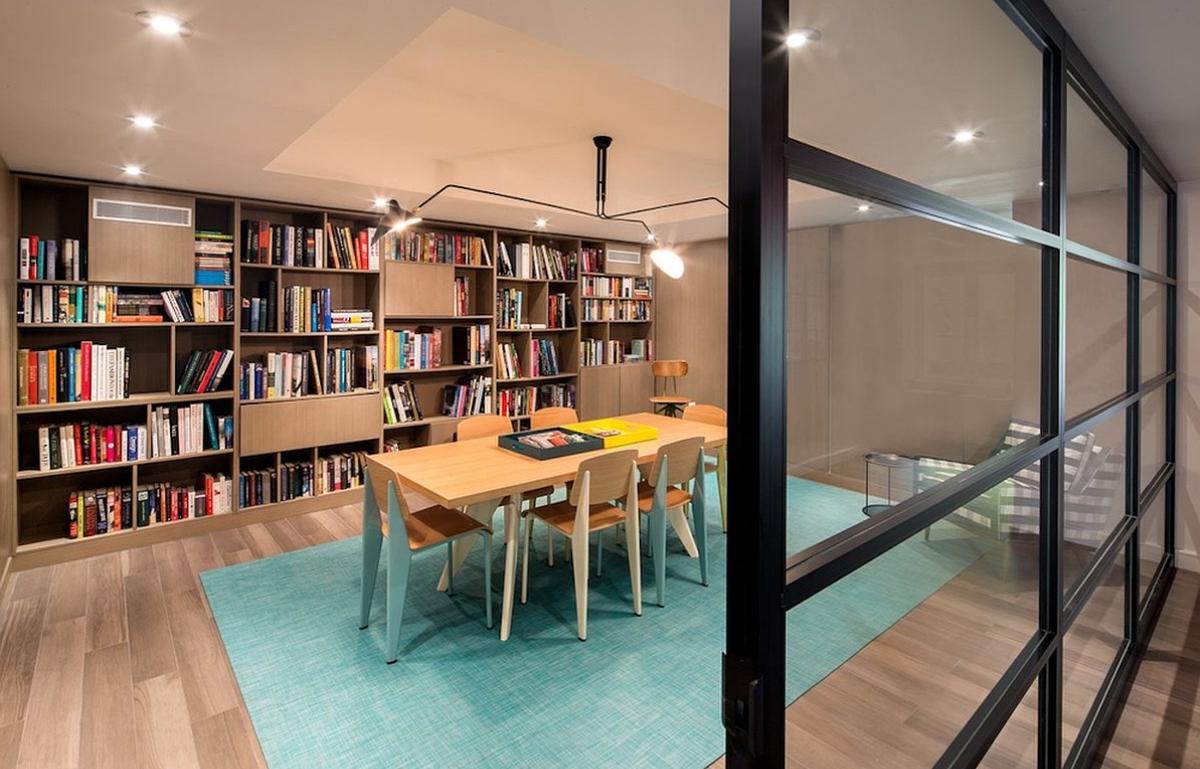 Workplace / Library 