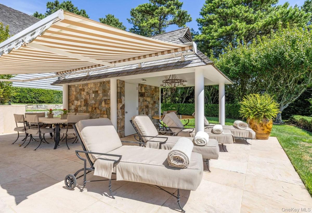View of patio / terrace featuring outdoor dining area and an outdoor living space