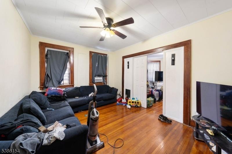 UNIT 1 LIVING ROOM