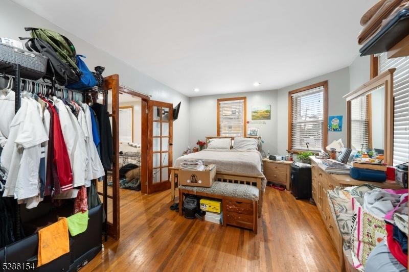 UNIT 1 BEDROOM 1