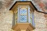 oriel window