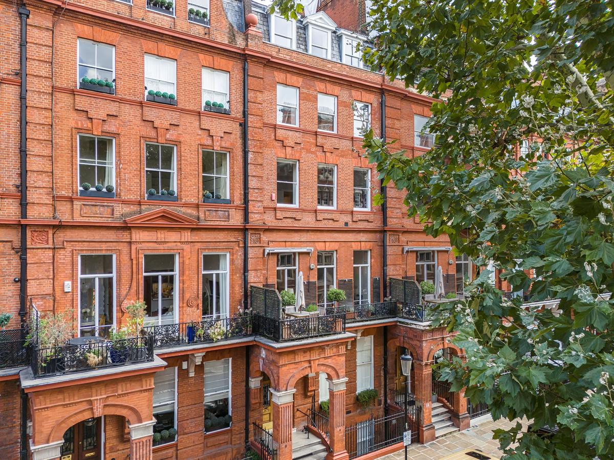 Cadogan Square, London, Greater London, SW1X 0HT | Nest Seekers | Nest ...