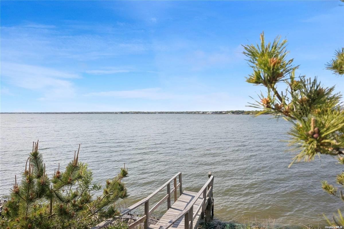 private bay access, moor your boat