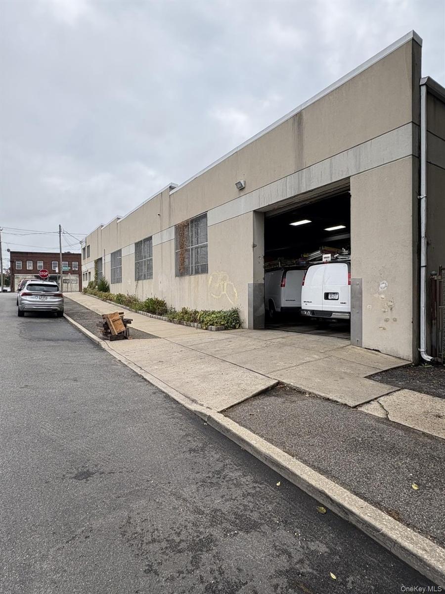 14 Foot Roll Up Door