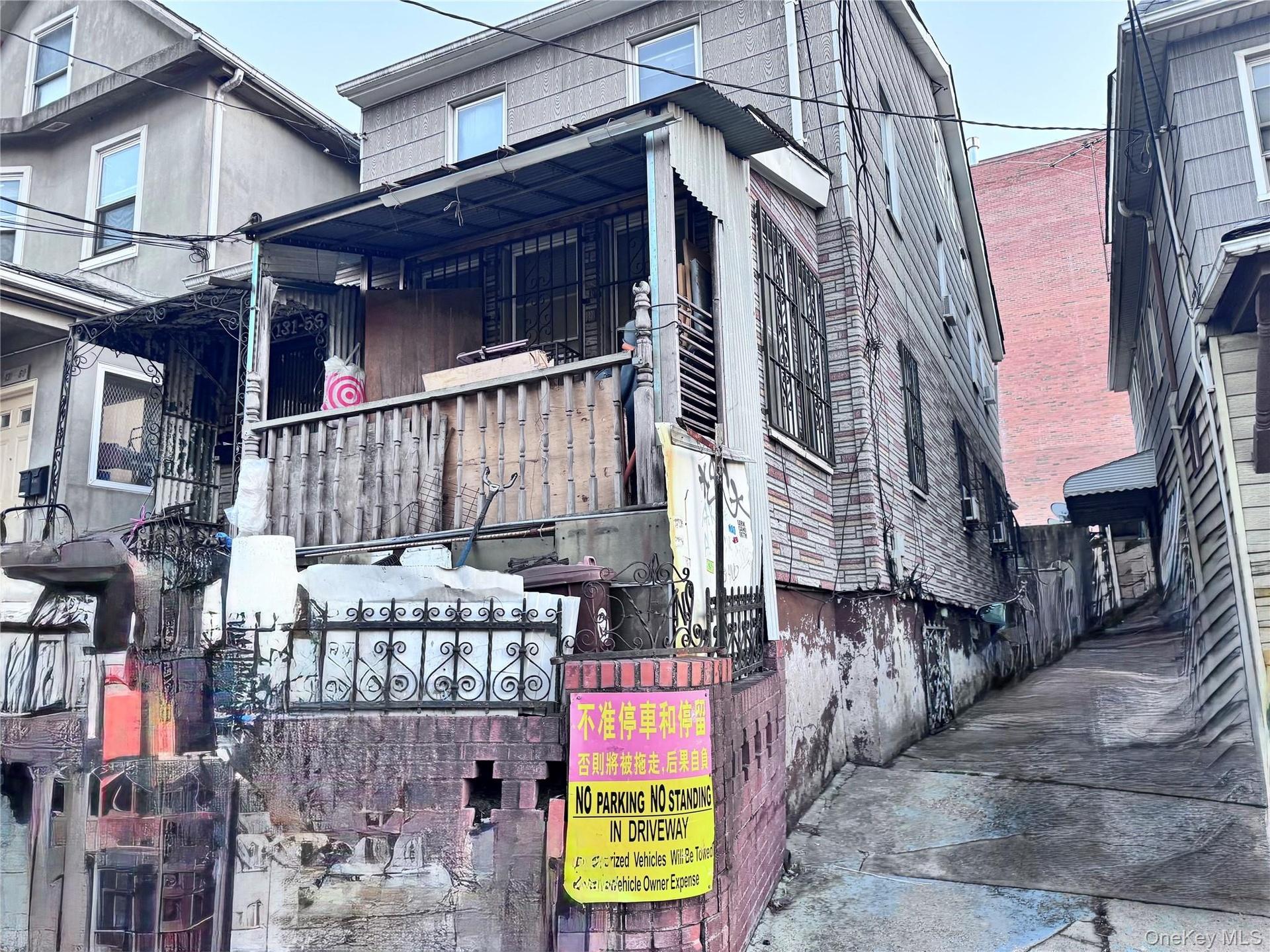 View of side of home