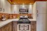 Calacatta Quartz. Pantry.
