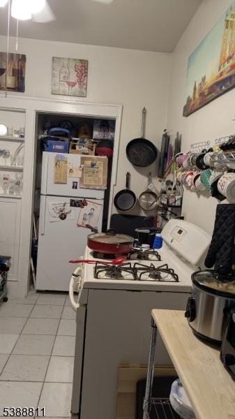 1st Fl Kitchen
