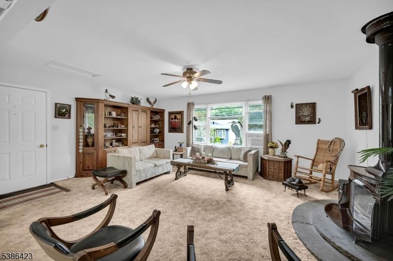 2nd Floor Living Room