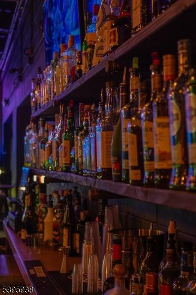 Bar 3