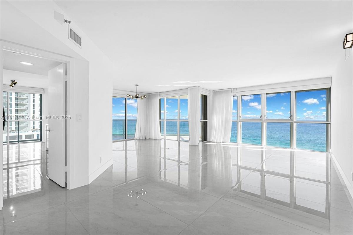 another look from the main entrance