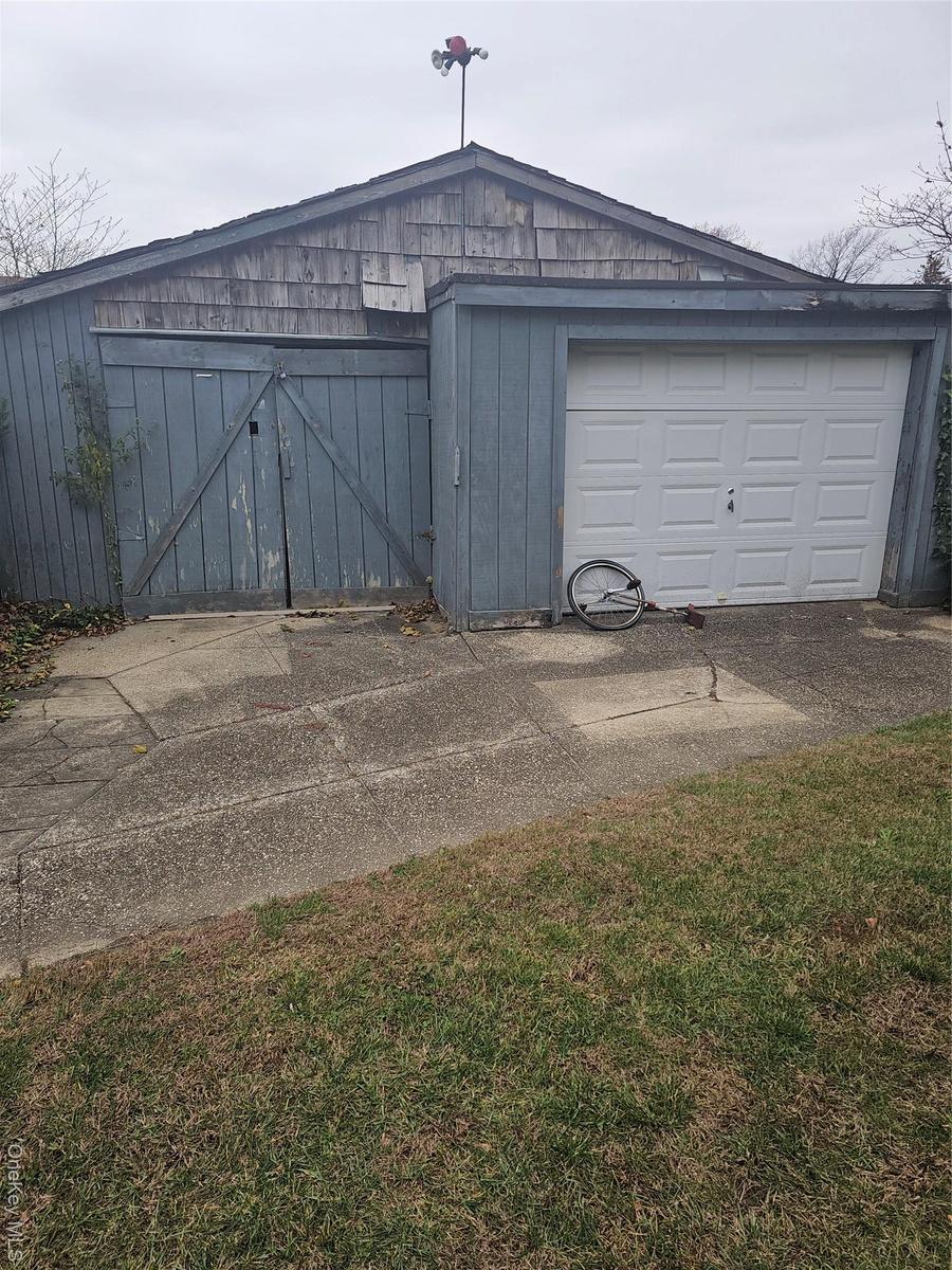 View of detached garage