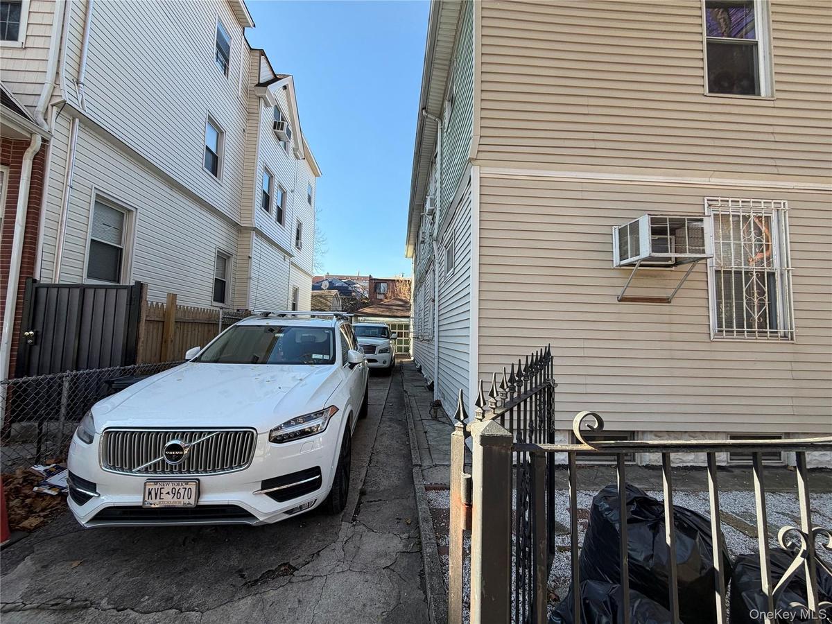 Private driveway