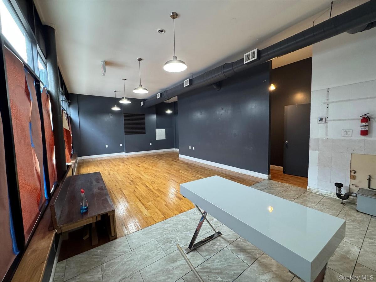 Playroom with light tile patterned floors