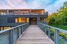 470 Lloyds Ln, Mattituck
