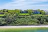 470 Lloyds Ln, Mattituck