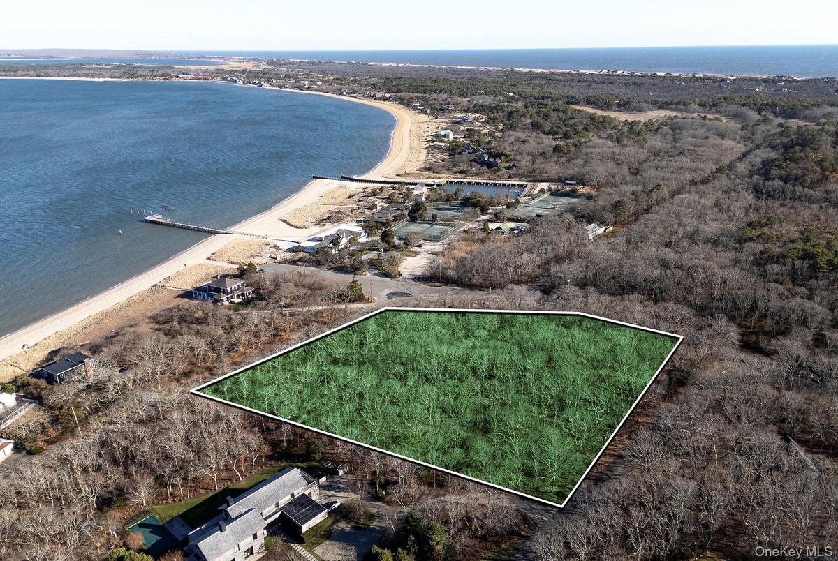 Aerial overview of property's location featuring property boundaries highlighted