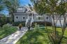 Built in 2022 - Relaxed waterfront living with seamless indoor-outdoor flow