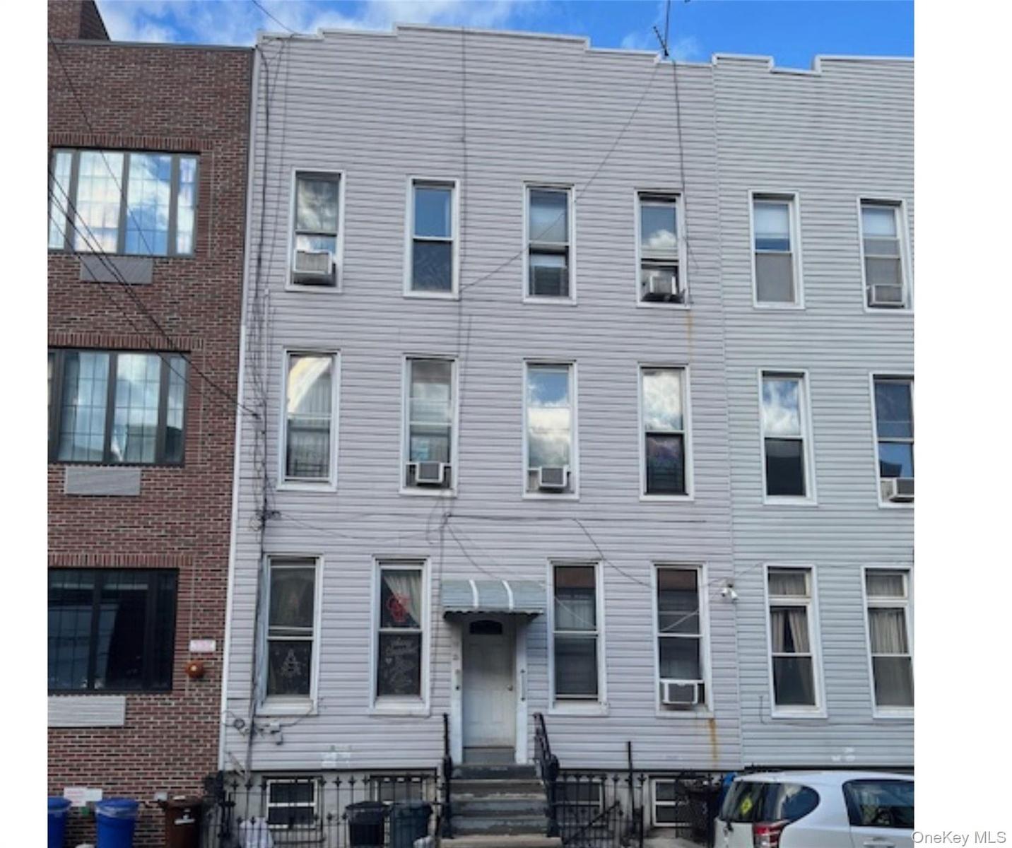 View of front facade