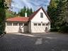 2 Car Garage and 1 Bedroom Apt